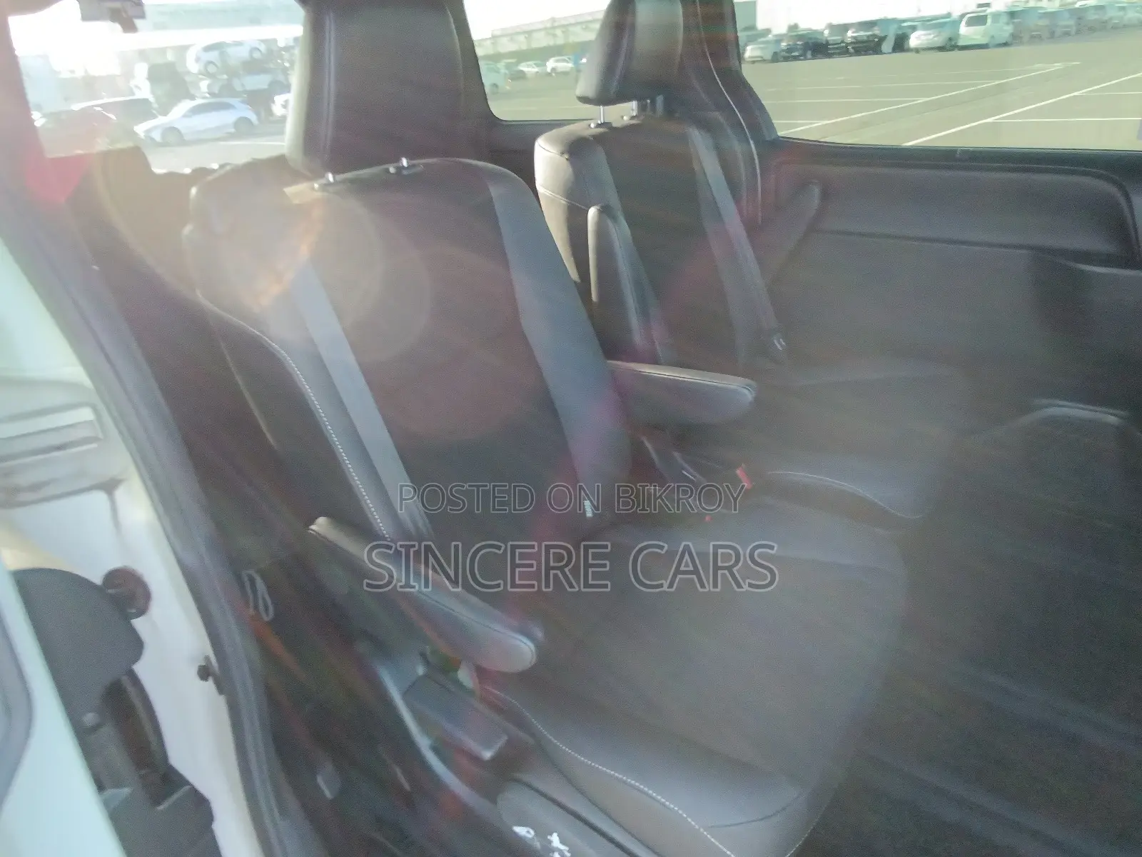 Toyota Noah SI WXB3 NON-HYBRID 2021