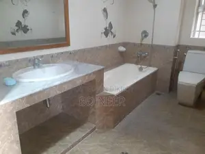 Beautiful 3 Bedroom Furnished Flat Rent in Gulshan-2 Circle