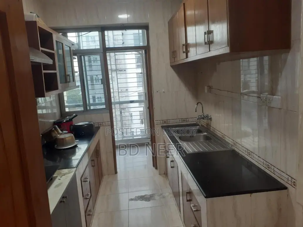 Beautiful 3 Bedroom Furnished Flat Rent in Gulshan-2 Circle