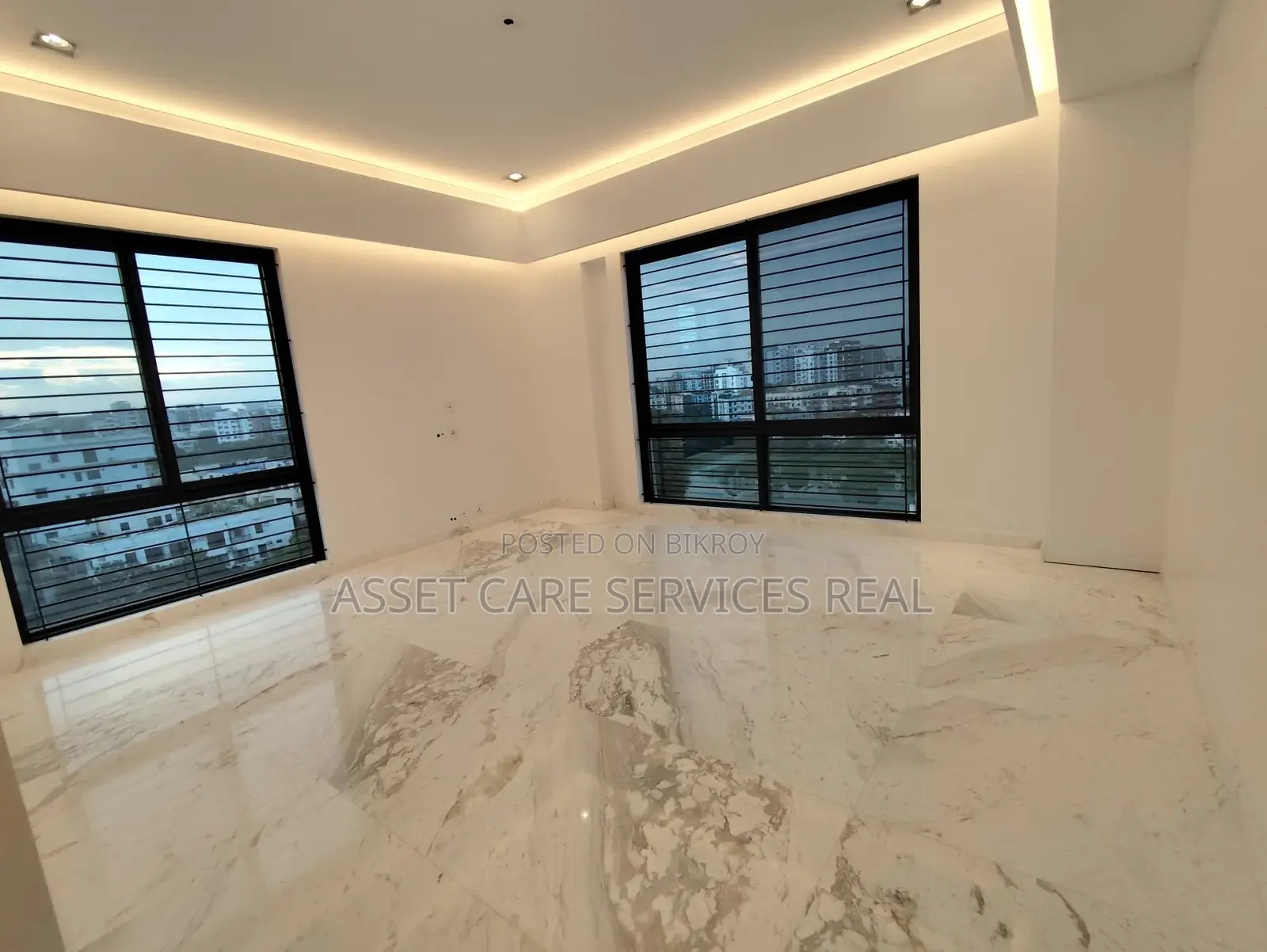 Luxury New 7320-Sqft 5Bed Lake View Duplex Apartment Rent North Gulshan