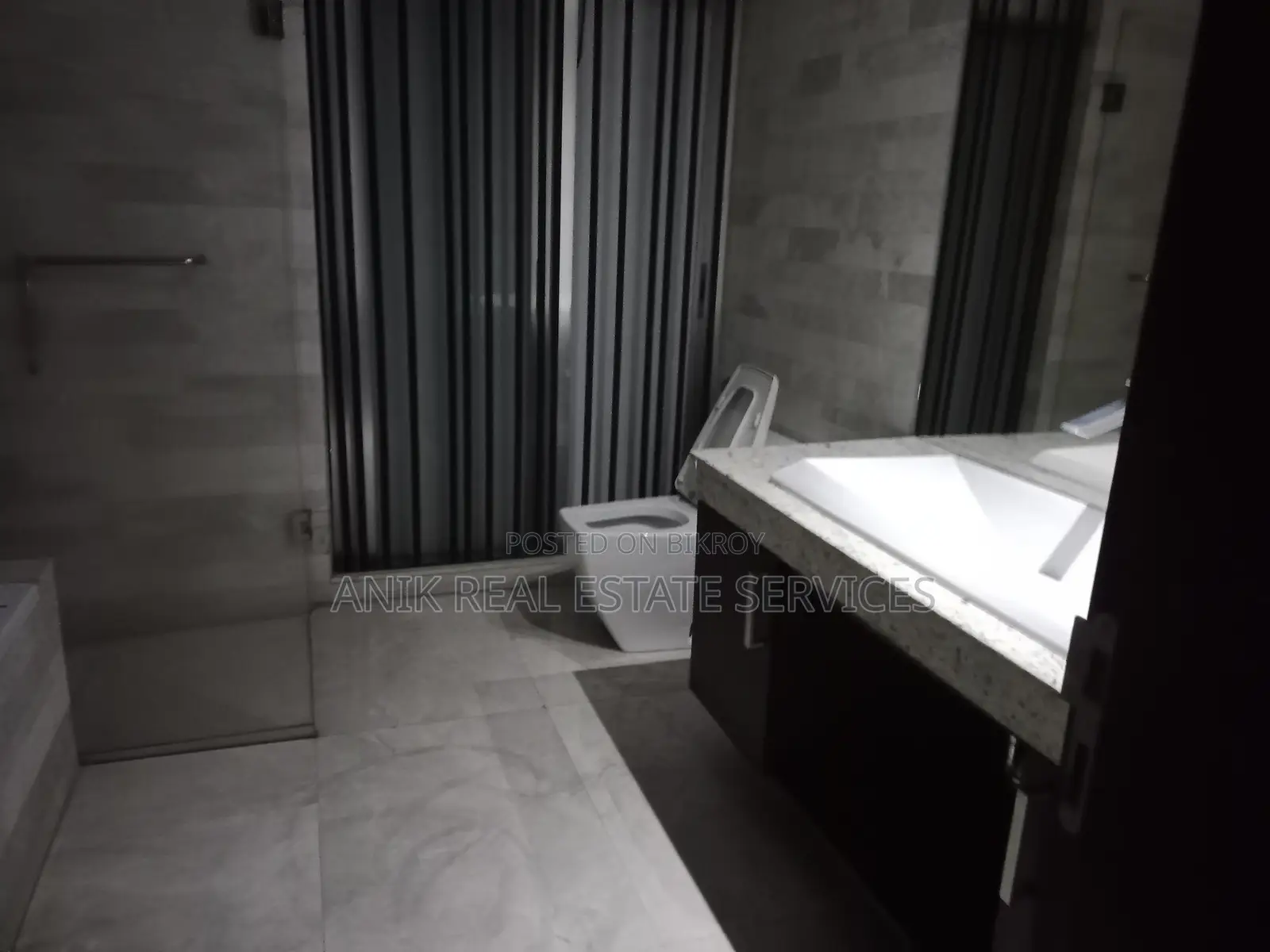 Swmming Pool Gym Full Farnised Flat Rent In Gulshan 2