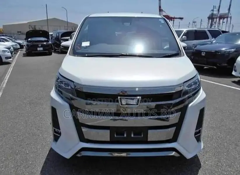 Toyota Noah SI WXB 3 PACKAGE 2021