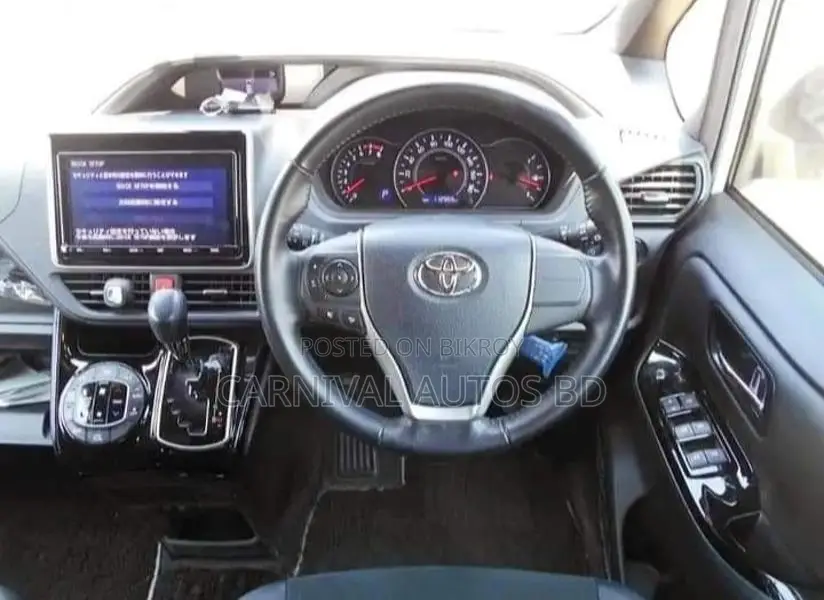Toyota Noah SI WXB 3 PACKAGE 2021