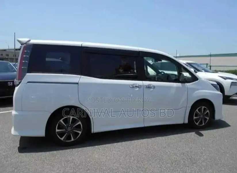 Toyota Noah SI WXB 3 PACKAGE 2021