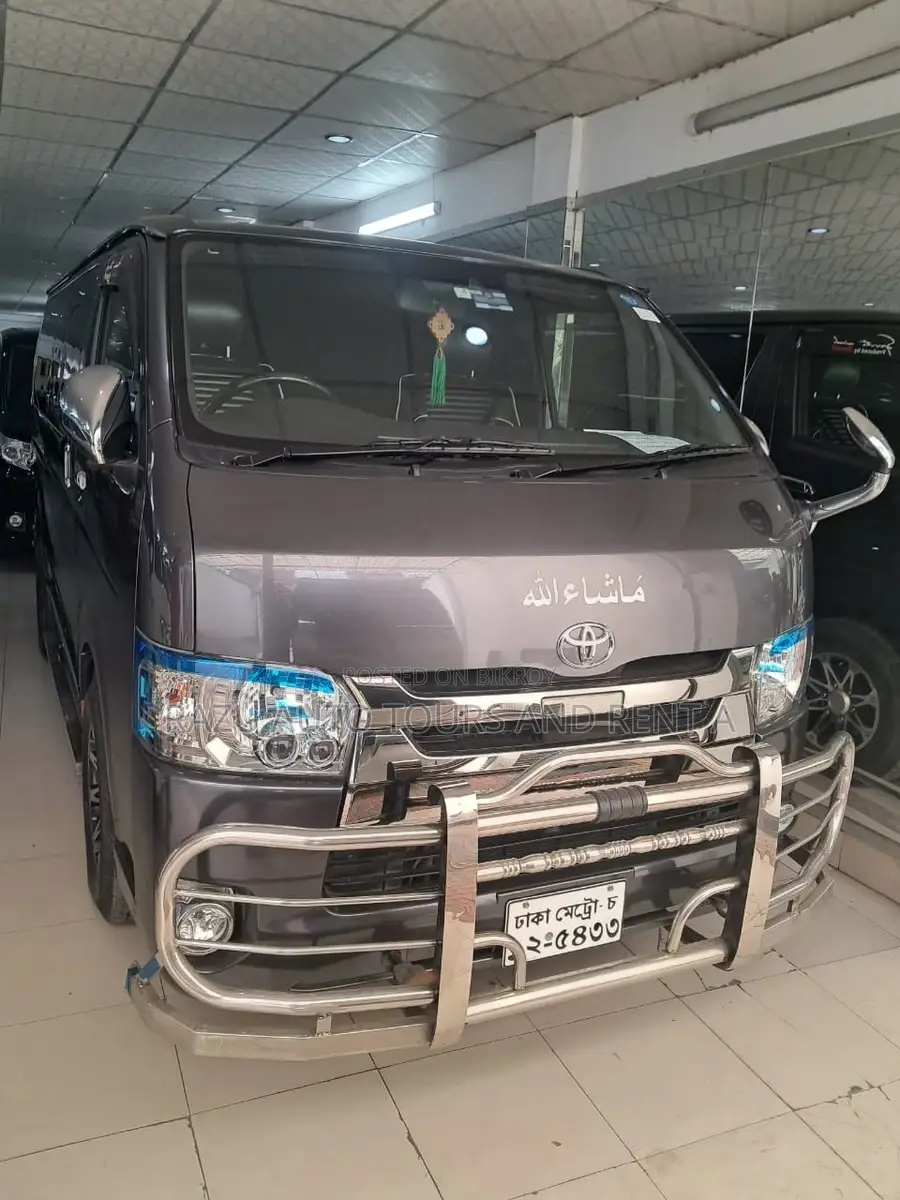 হাইয়েস ভাড়ার জন্য
