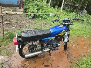Yamaha RX 2001