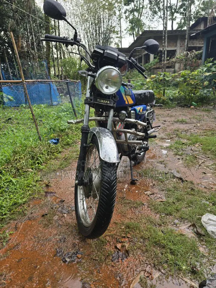 Yamaha RX 2001
