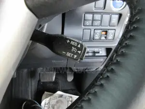 Toyota Noah SI WXB HYBRID PEARL 2021