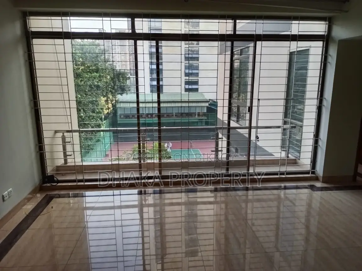 4-Beds (Gym-Swimming pool) Luxurious Apartment Rent in Gulshan North