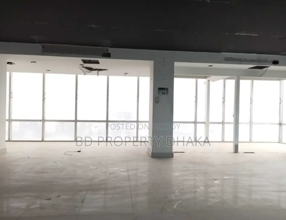 3050 Sqft Open Commercial Space Rent in Mohakali