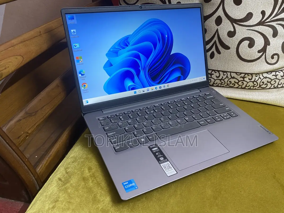 Lenovo Core i5 12th generation Laptop//8GB Ram/500 GB SSD