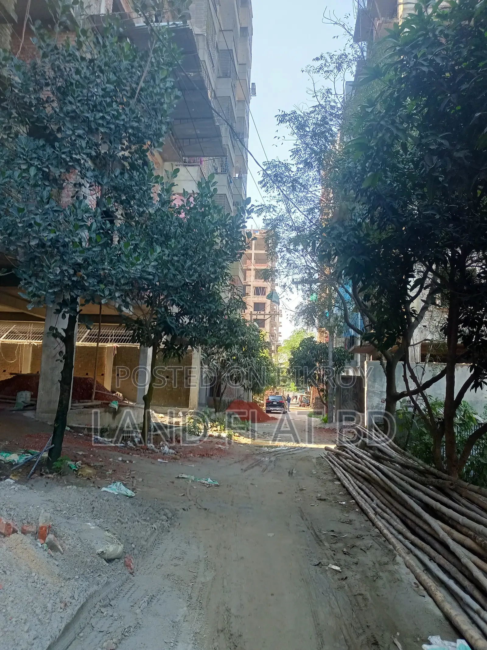 পঞ্চম তালা আটি বাজার @1550 বর্গফুট ফ্ল্যাট বিক্রি