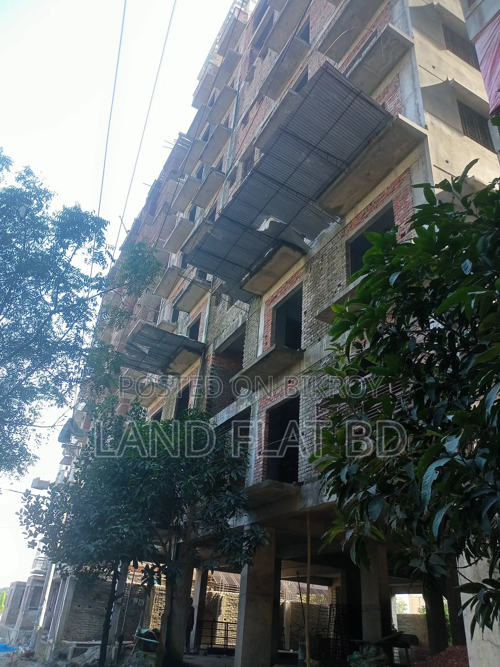 পঞ্চম তালা আটি বাজার @1550 বর্গফুট ফ্ল্যাট বিক্রি