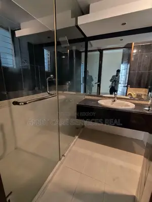 Gulshan 4-Bedroom Un-Furnished Exclusive Big Apartment for Rent