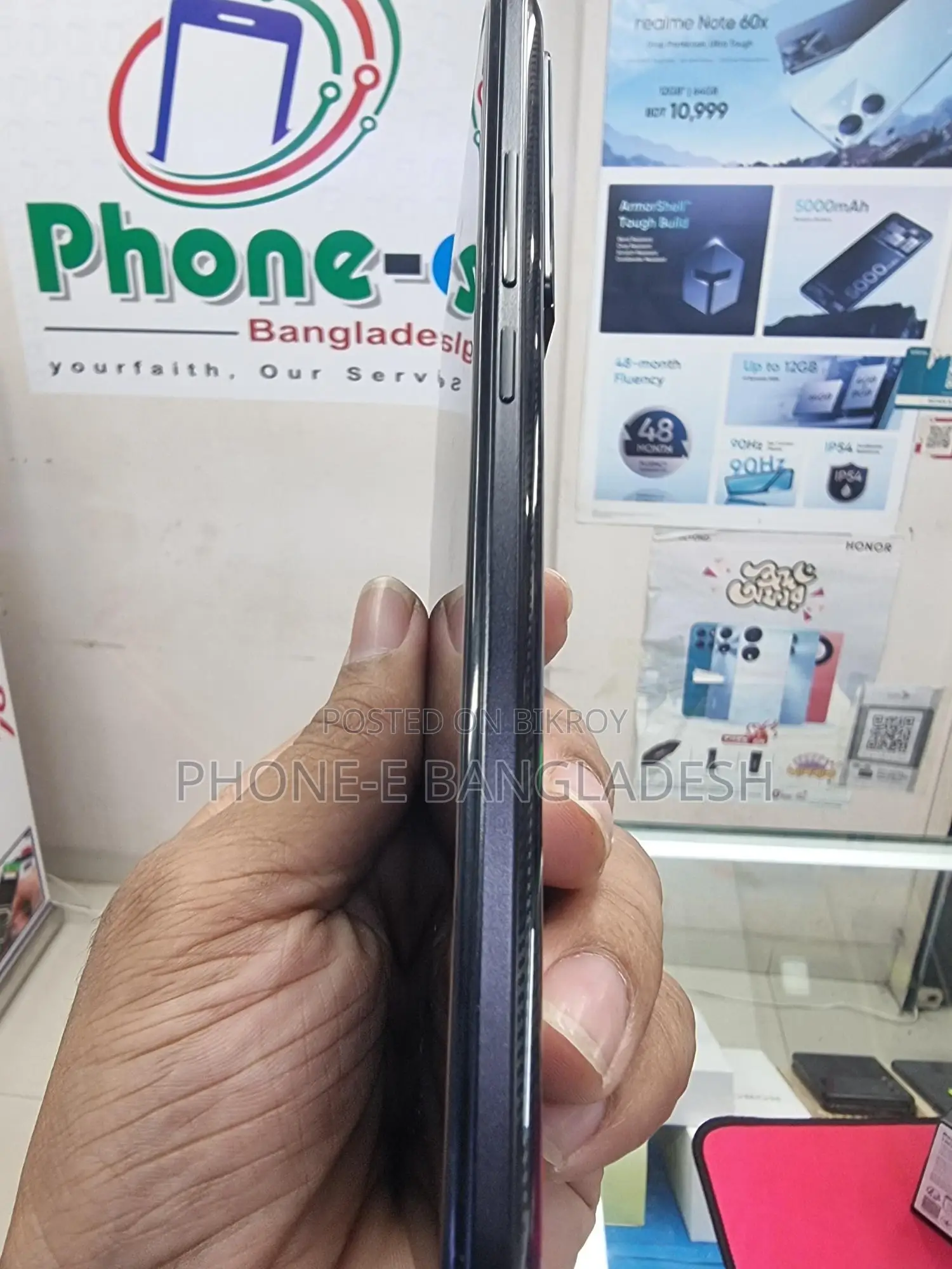 Honor Redmi k60 16/1tb (Used)
