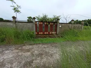 ১৫০ ফুট রোডের কাছে, সেক্টর ২৮-এ ৩ কাঠার প্লট