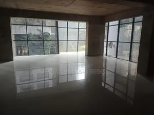 গুলশান ২-এ ৭৫০০ বর্গফুটের বাণিজ্যিক অফিস স্পেস ভাড়া