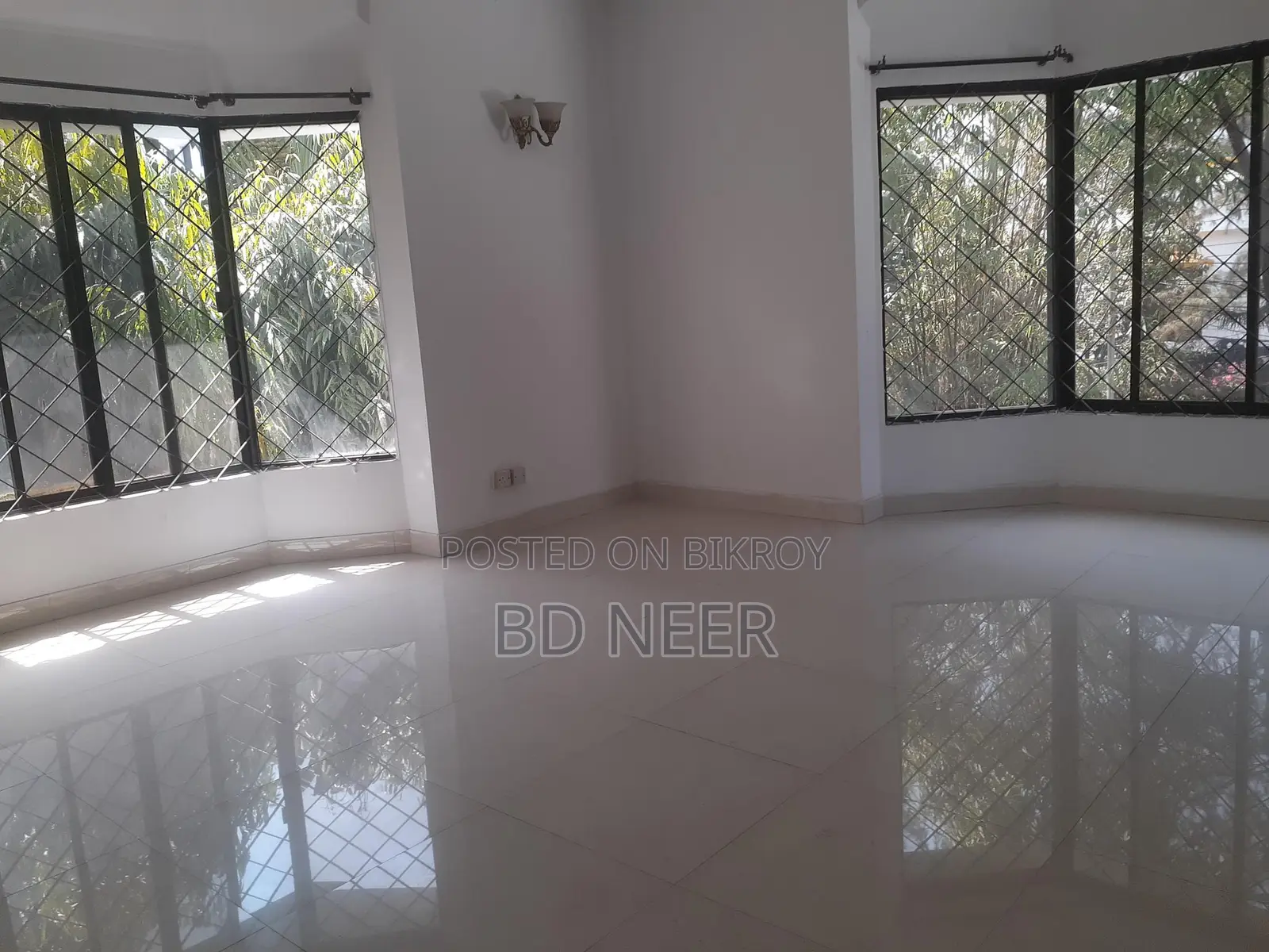 Two Storied Individual House Available For Rent in Gulshan-2 North
