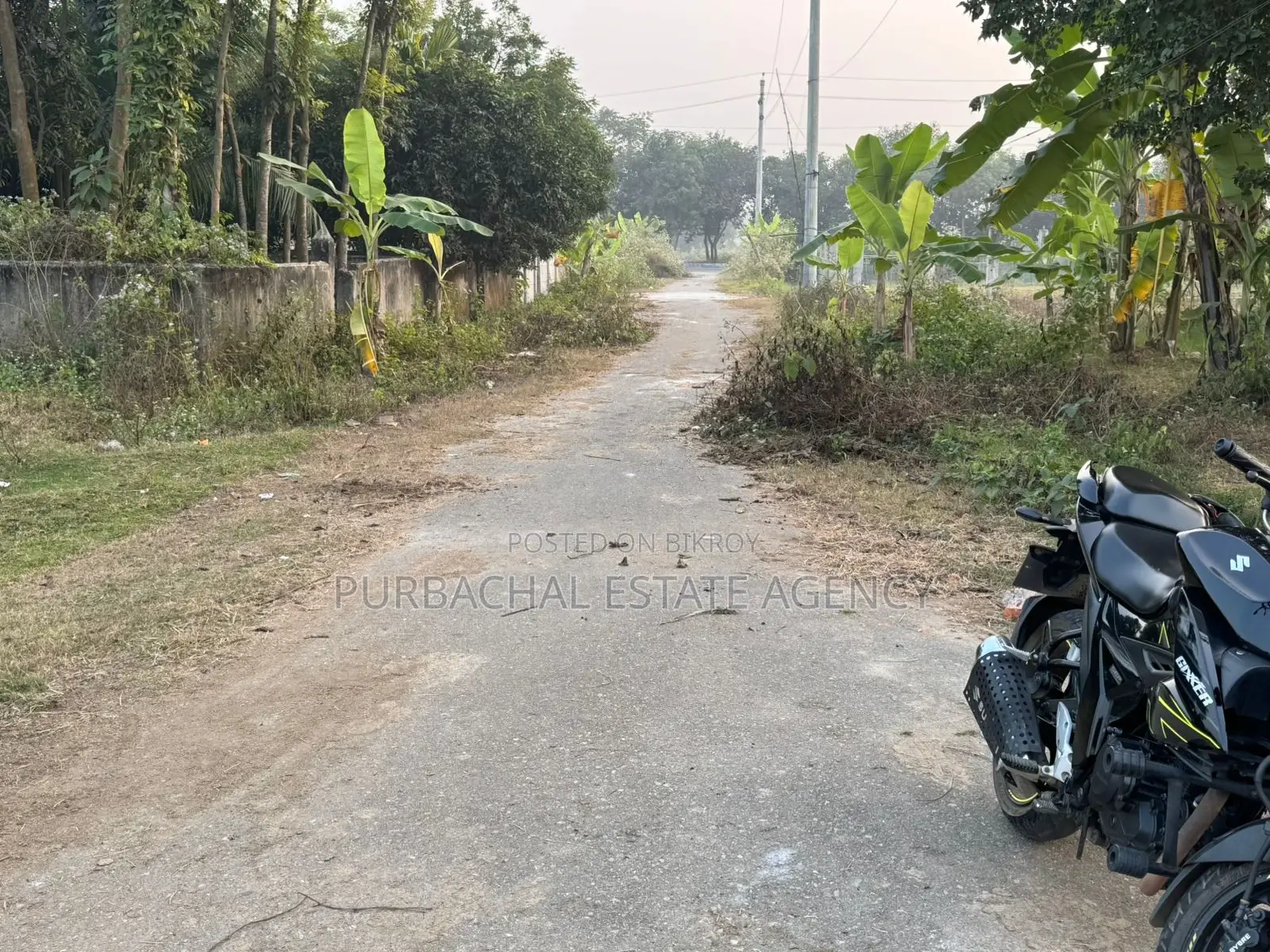 সেক্টর ১৩-এ উত্তর-পূর্ব কোণার ৩ কাঠার প্লট