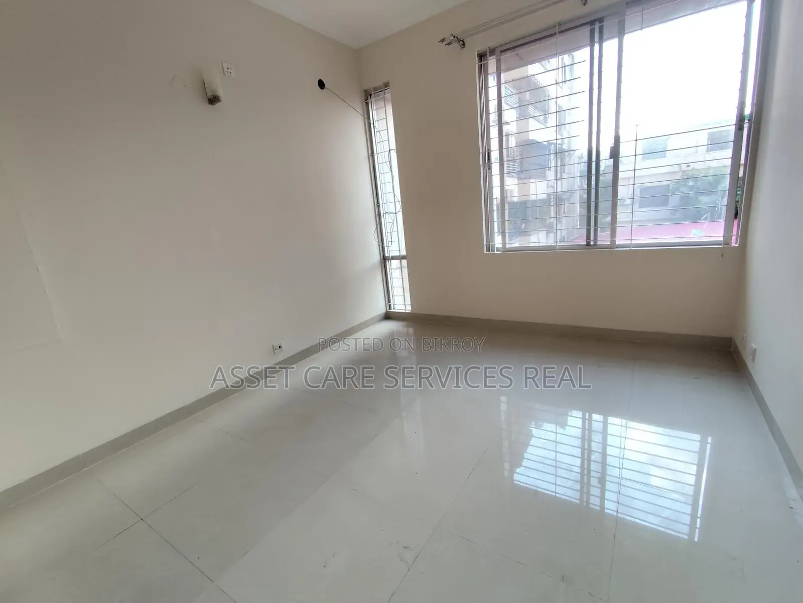 Un-Furnished 3-Bed Apartment for Rent in Gulshan-2