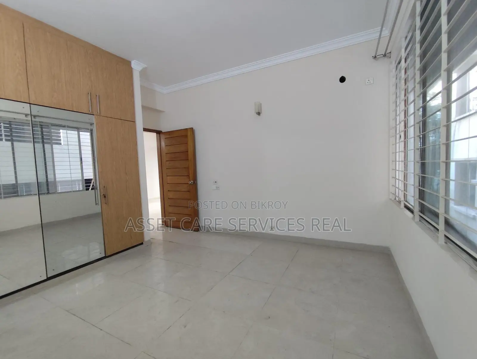 Un-Furnished 3-Bed Apartment for Rent in Gulshan-2
