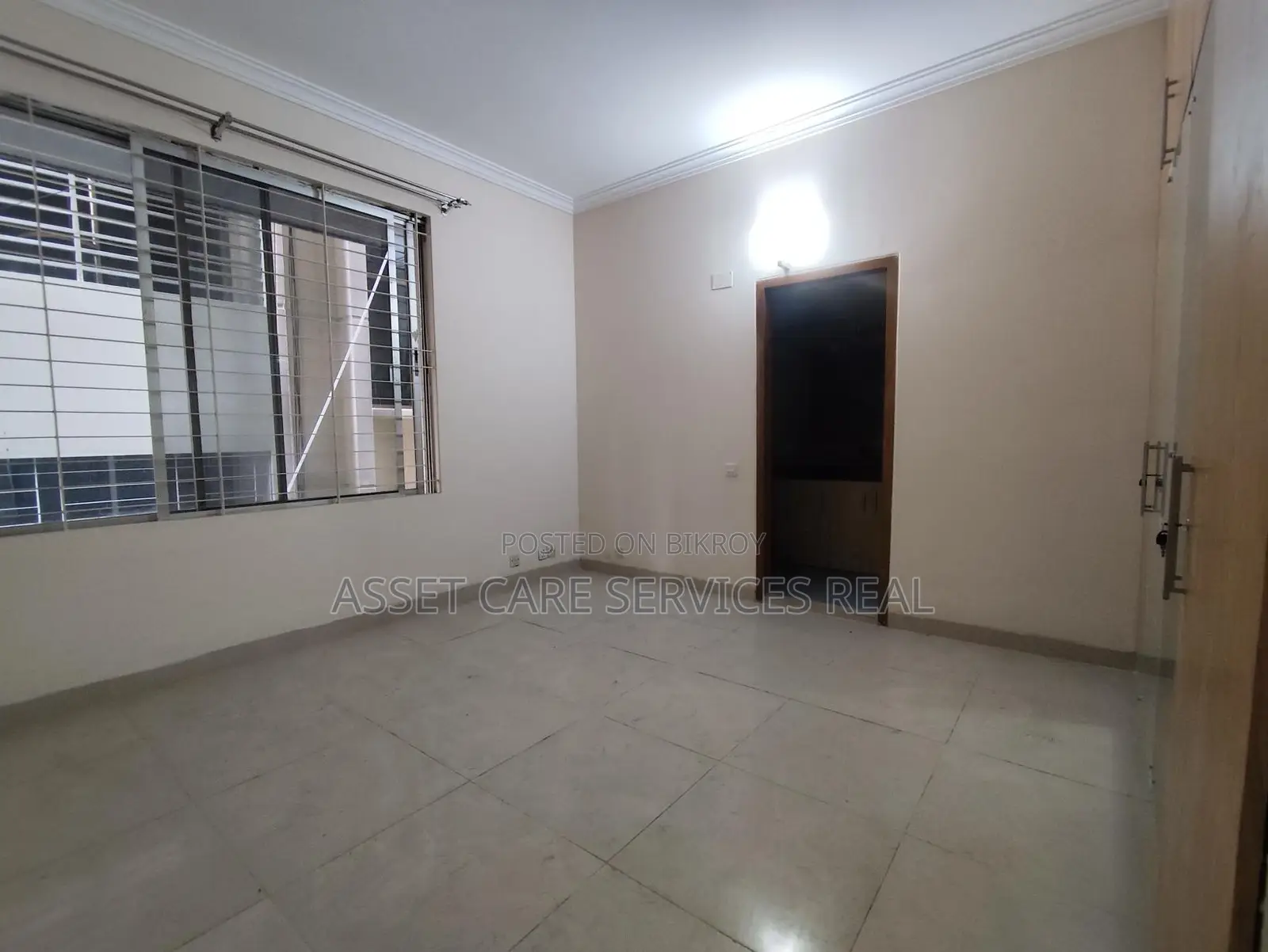 Un-Furnished 3-Bed Apartment for Rent in Gulshan-2
