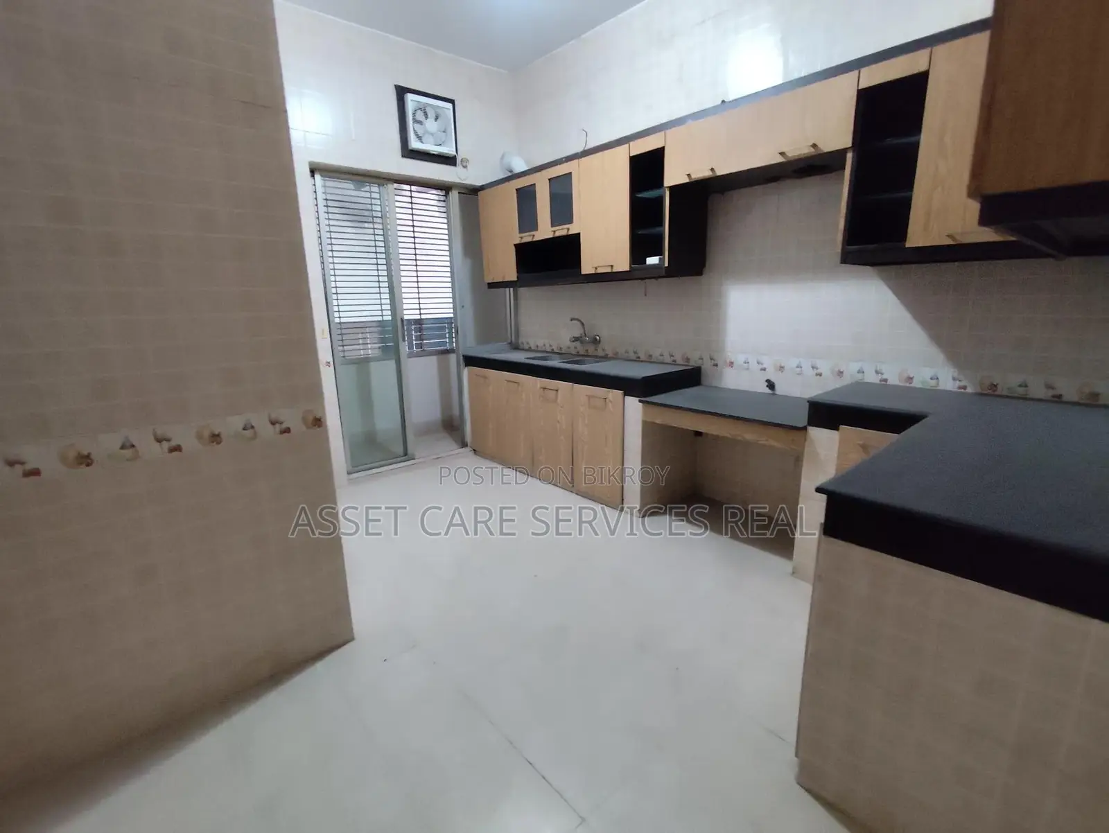 Un-Furnished 3-Bed Apartment for Rent in Gulshan-2