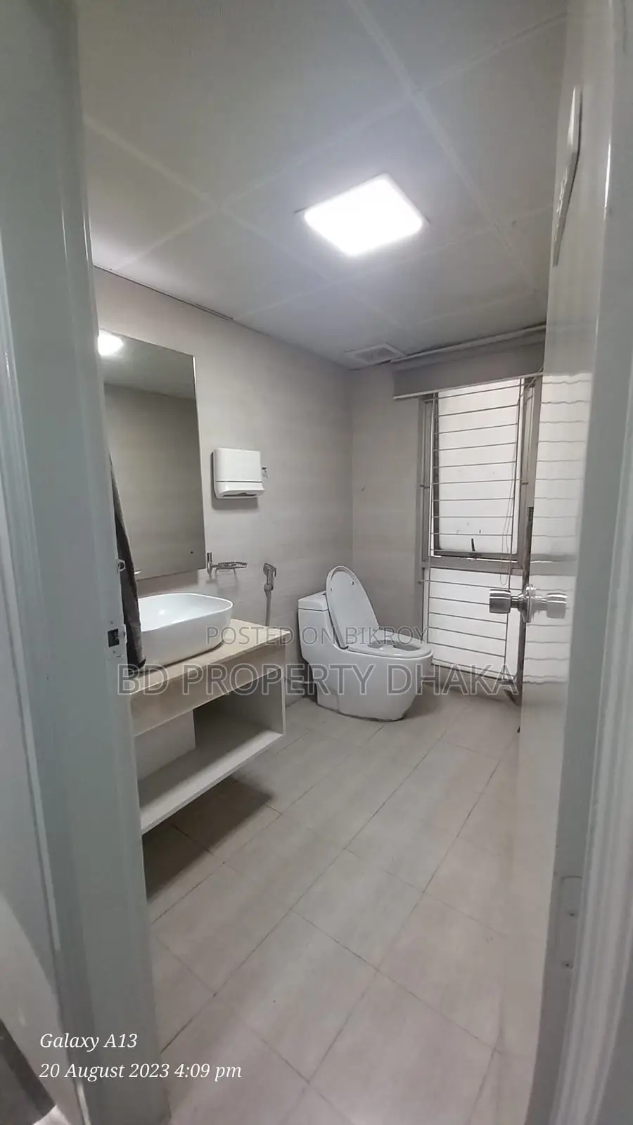4300 Sqft Open Commercial Space Rent in Banani