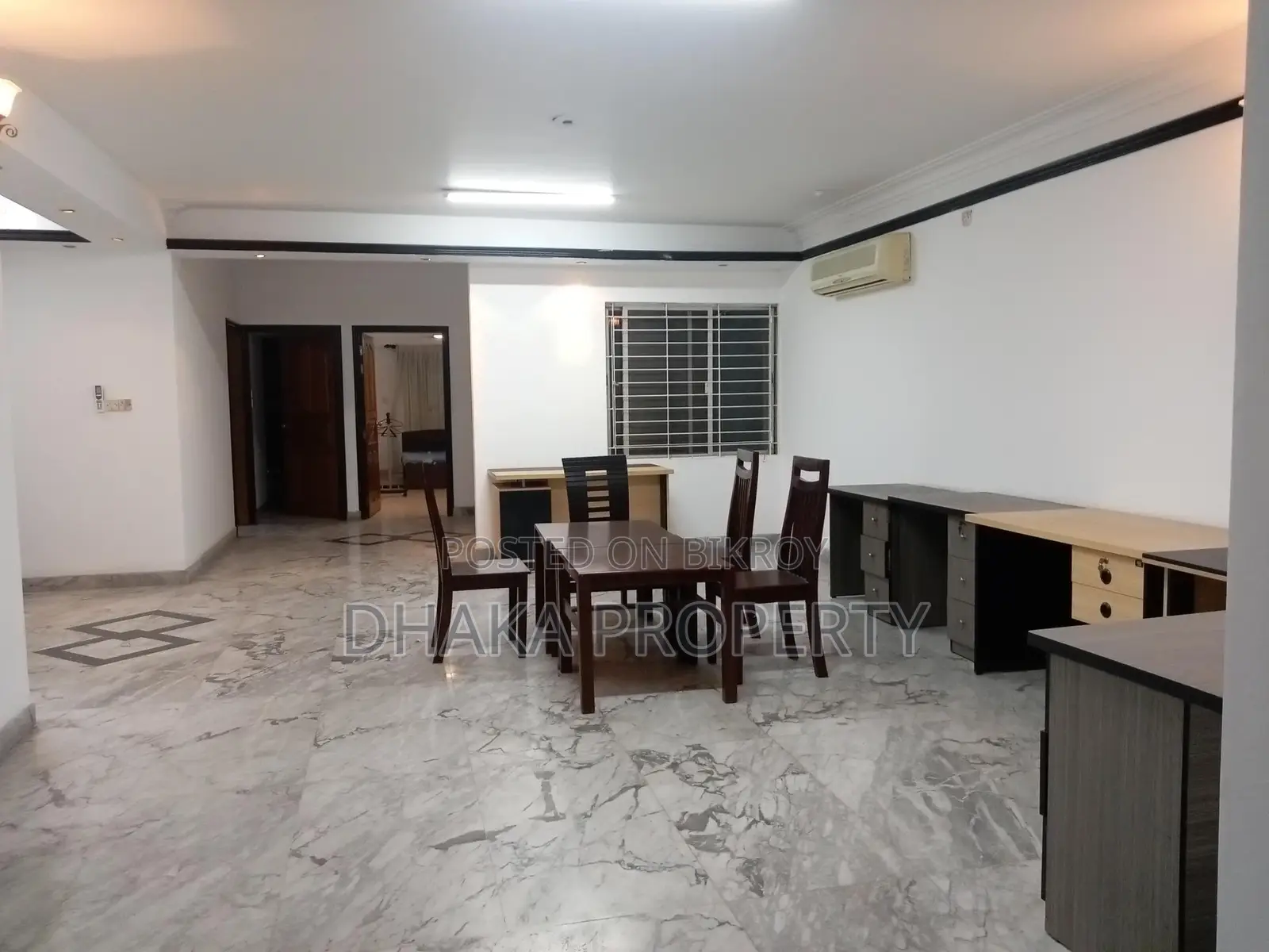 4-Bedrooms Full-Furnished Apartment Rent at Baridhara