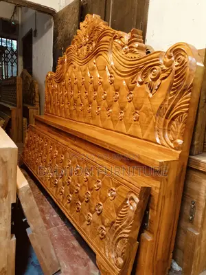 6-7 feet bed sell post