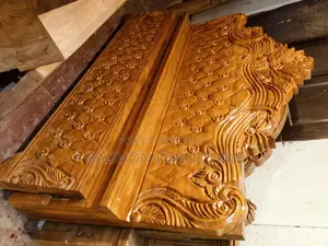 6-7 feet bed sell post
