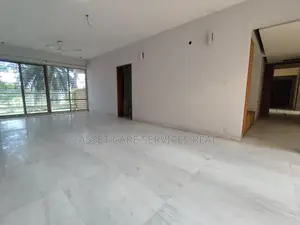 Lake View 3-Bed Un-Furnished Shanta Luxury Apartment Rent In Gulshan-1