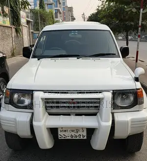 Mitsubishi Pajero V6 2007