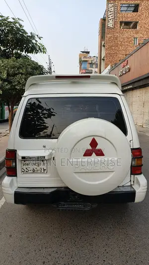 Mitsubishi Pajero V6 2007