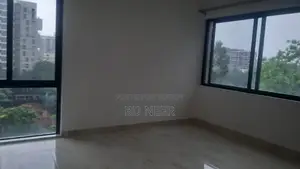 ব্র্যান্ড নিউ লেক ভিউ জিম সুইমিং ৪-বেডরুম অ্যাপার্টমেন্ট গুলশান-২ উত্তরে ভাড়ার জন্য