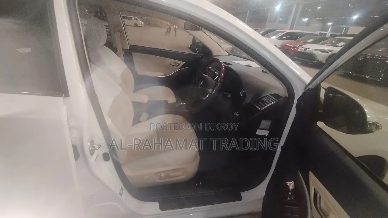Toyota Premio F-EX PKG PEARL 2020