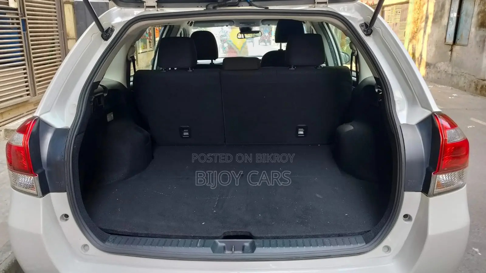 Toyota Fielder 2020