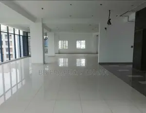 গুলশান এভিনিউতে ৭৮০০ বর্গফুটের ওপেন নতুন আধুনিক কমার্শিয়াল স্পেস ভাড়া