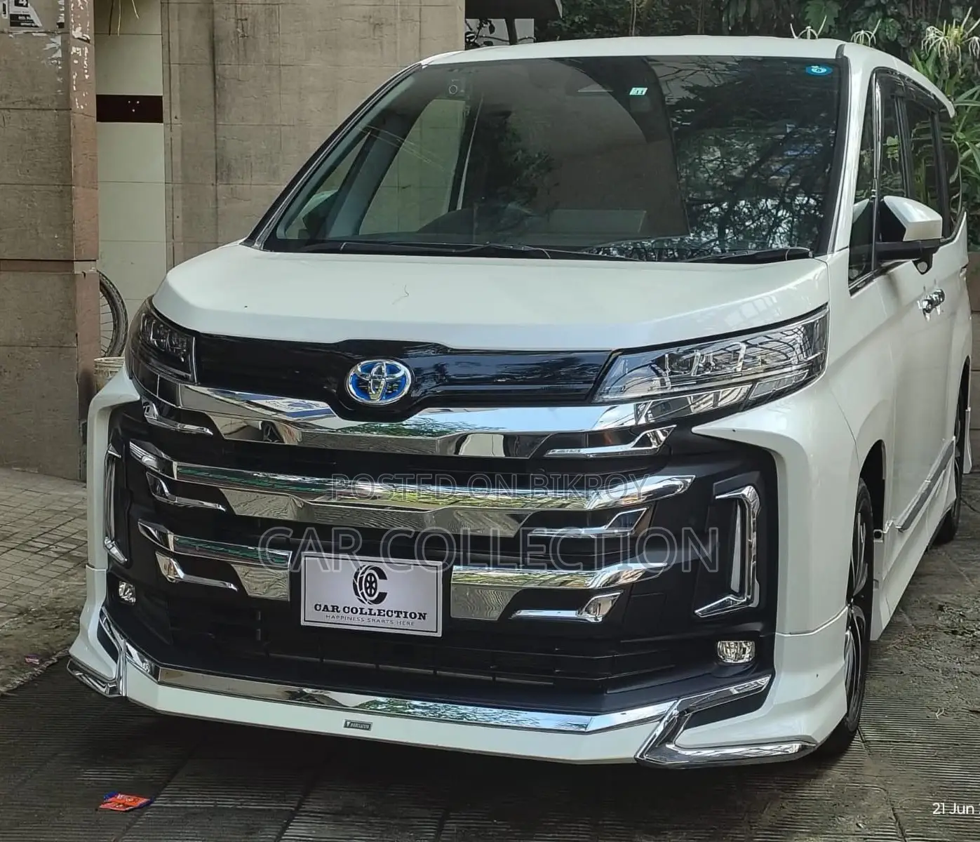 Toyota Noah SZ 2022
