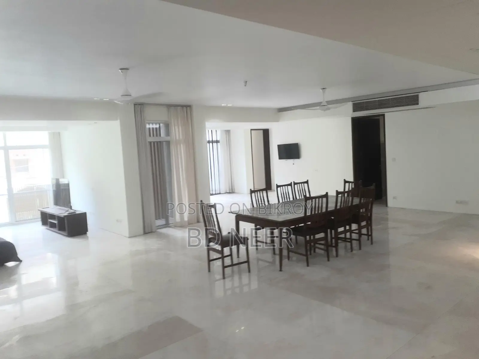 Fully Furnished 3 Bedroom Flat Rent in Gulshan-2