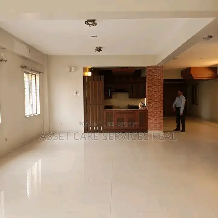 3-Bed Un-Furnished Apartment For Rent In Banani North