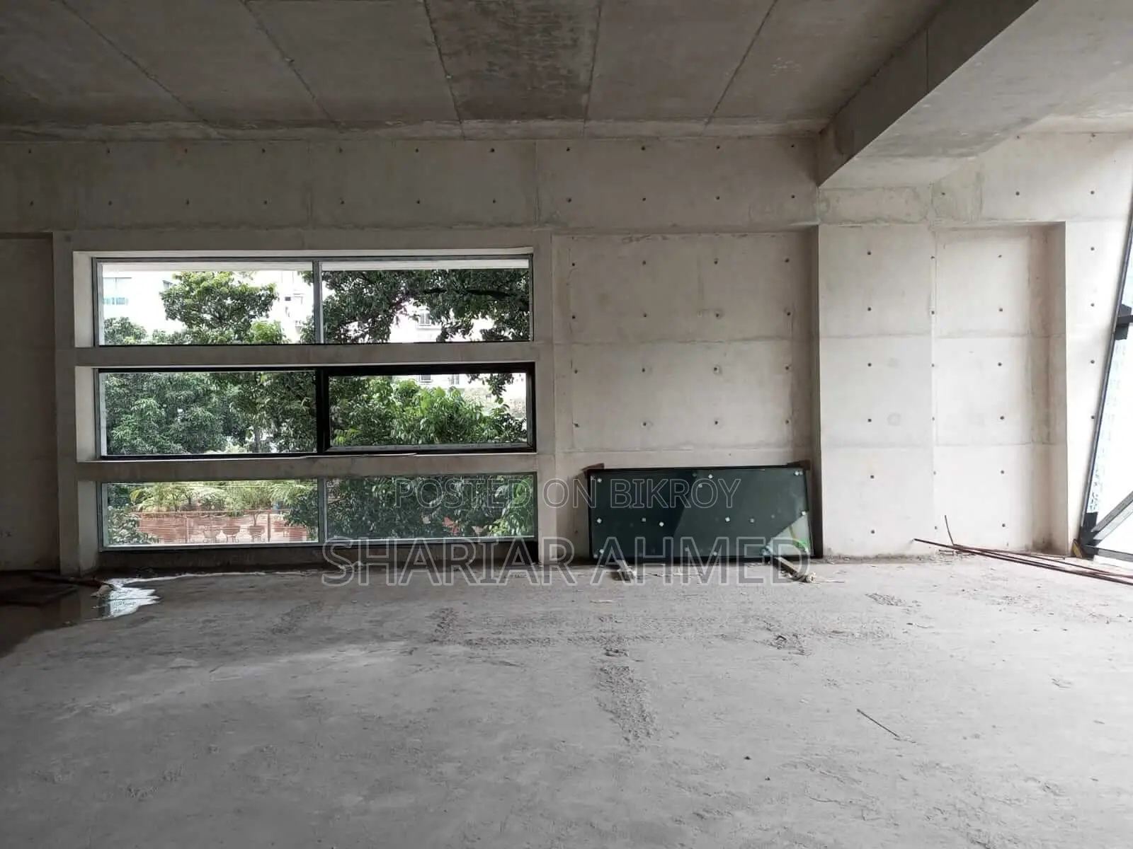 Brand New 3015 SqFt Commercial Floor Rent In GULSHAN Avenue