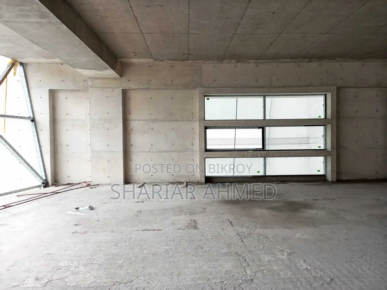 Brand New 3015 SqFt Commercial Floor Rent In GULSHAN Avenue
