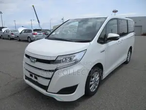 Toyota Noah HYBRID 2020