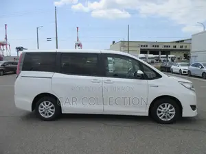 Toyota Noah HYBRID 2020