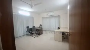 Unfurnished flat for Rent office Gulshan