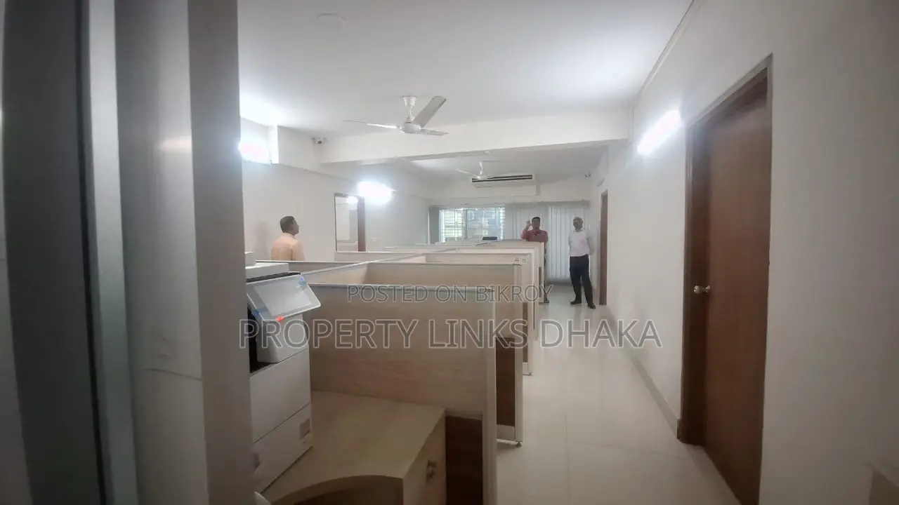 Unfurnished flat for Rent office Gulshan