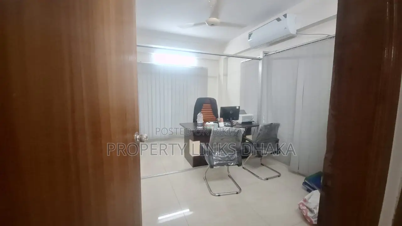 Unfurnished flat for Rent office Gulshan