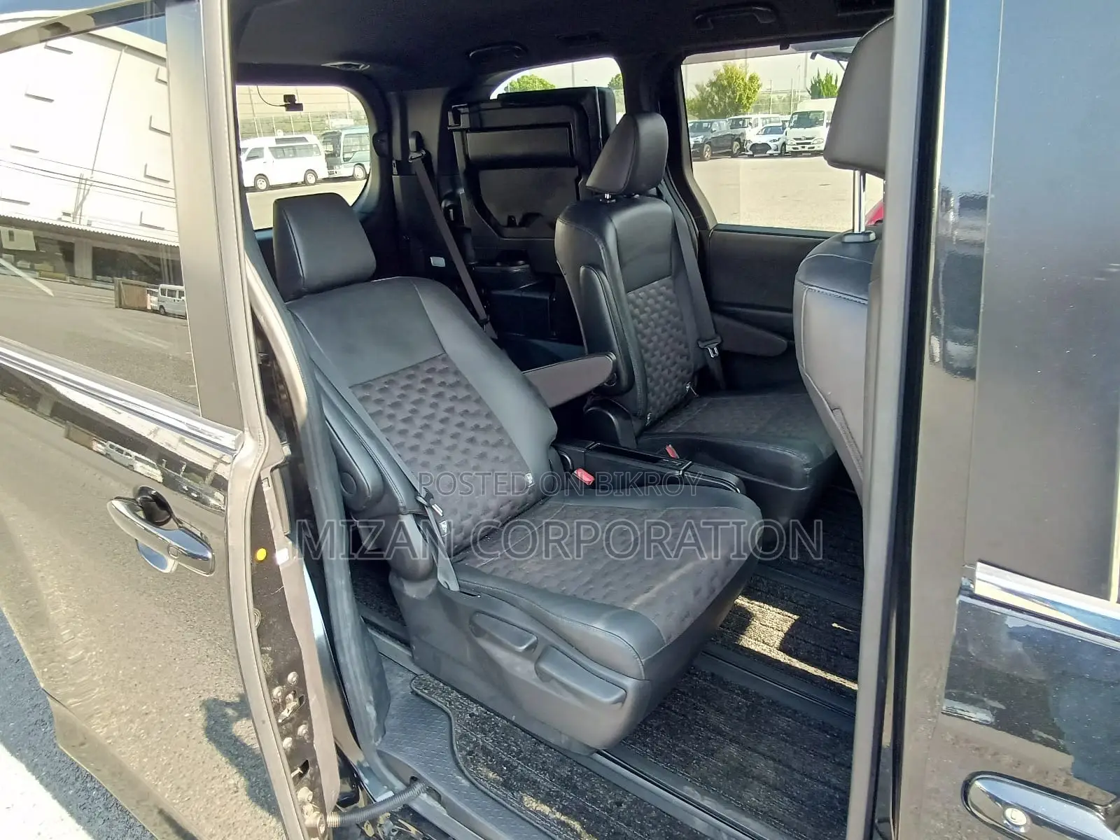 Toyota Voxy 2022 Black