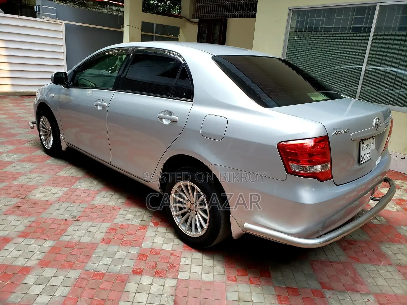 Toyota Axio X Extremely Fresh 2011